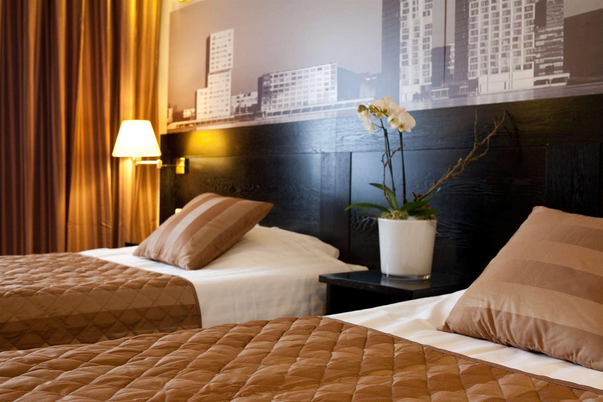 Bastion Hotel Almere Ngoại thất bức ảnh